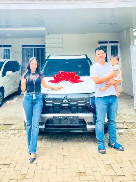 sales mitsubishi Tangerang Selatan