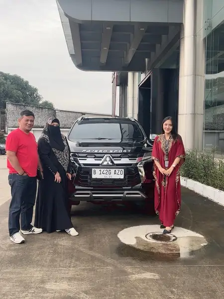sales mitsubishi Tangerang Selatan